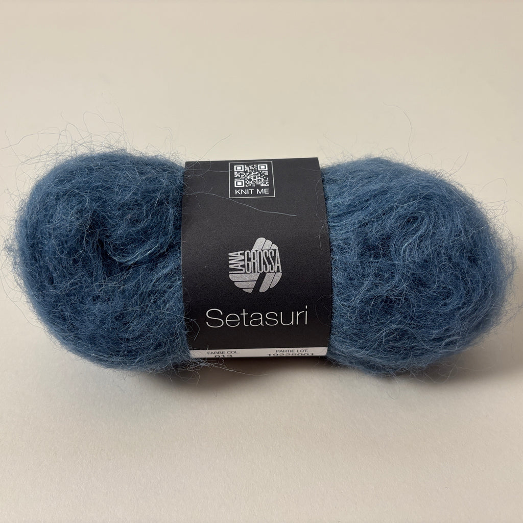 Lana Grossa Setasuri yarn in Denim