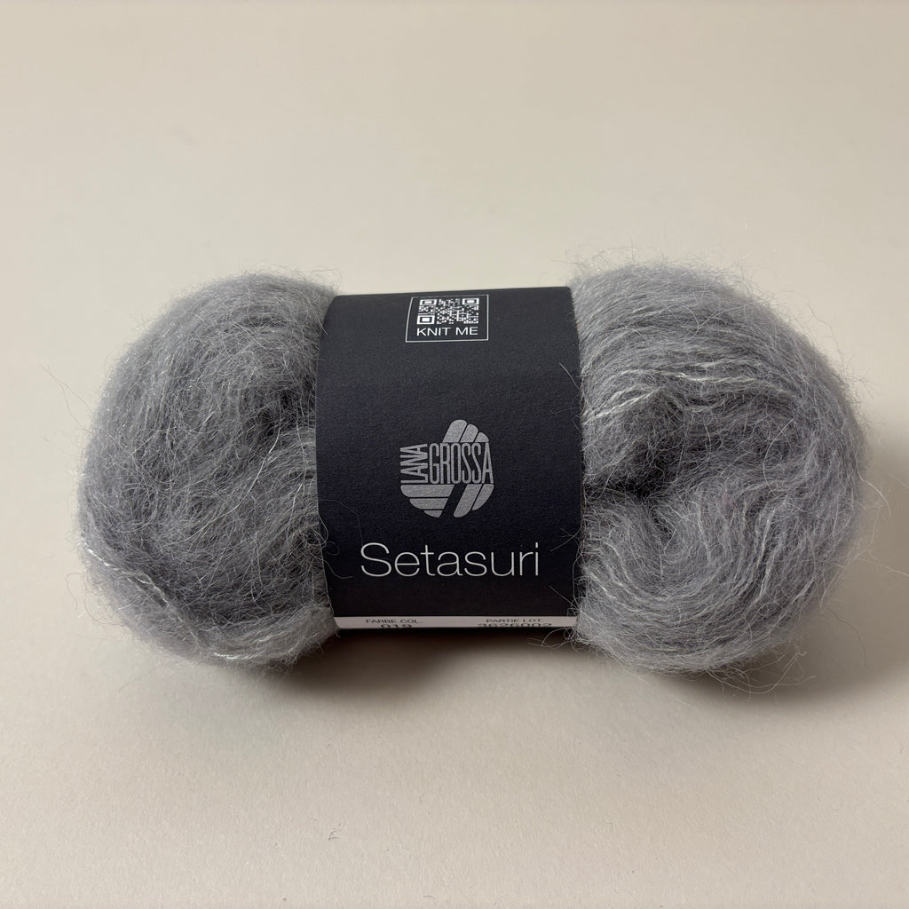Lana Grossa Setasuri yarn in Grey