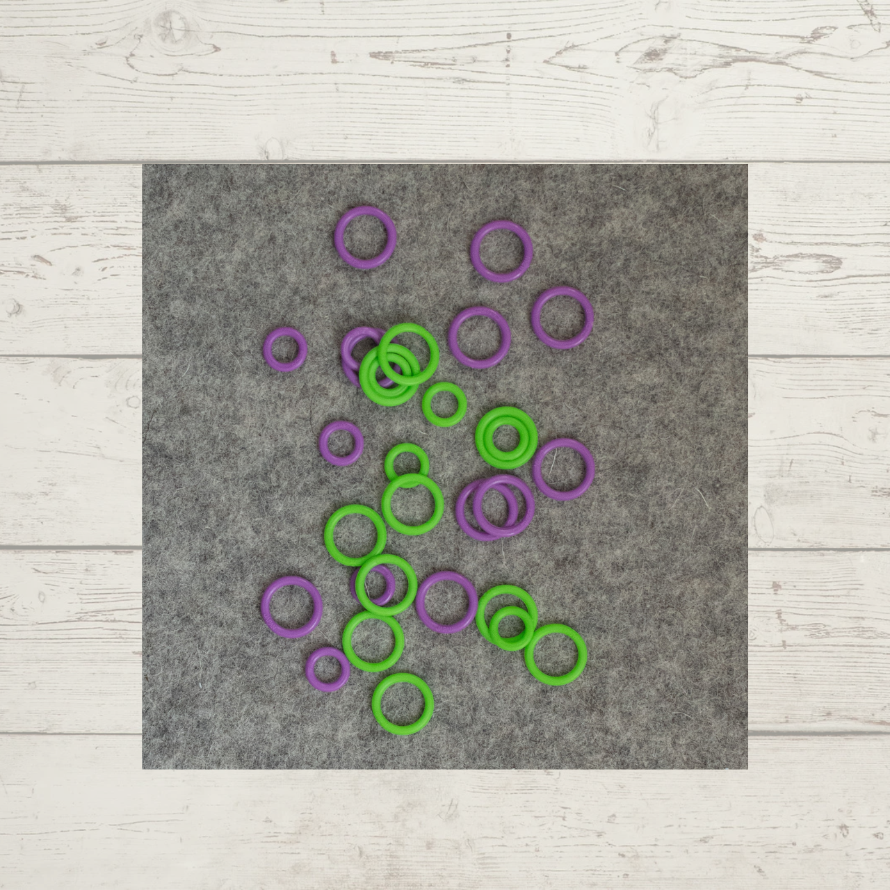 Clover Soft Ring Stitch Markers