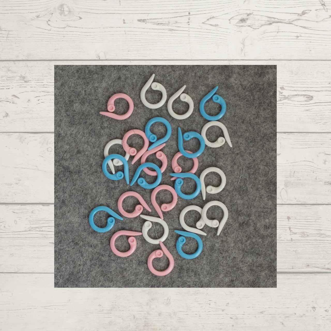 Clover Split Ring markers