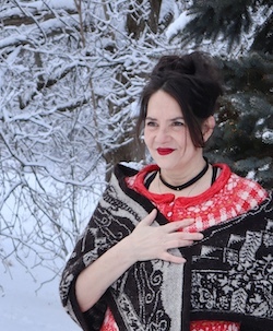 Designer Mona Zillah
